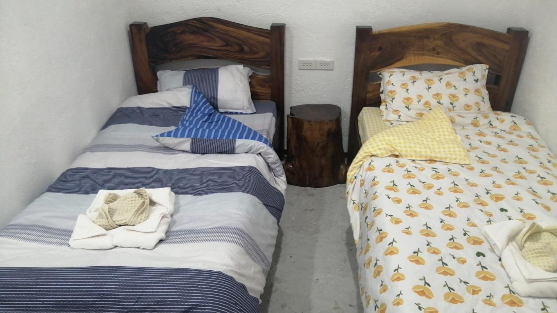 Panda Guest House Coron Exterior photo