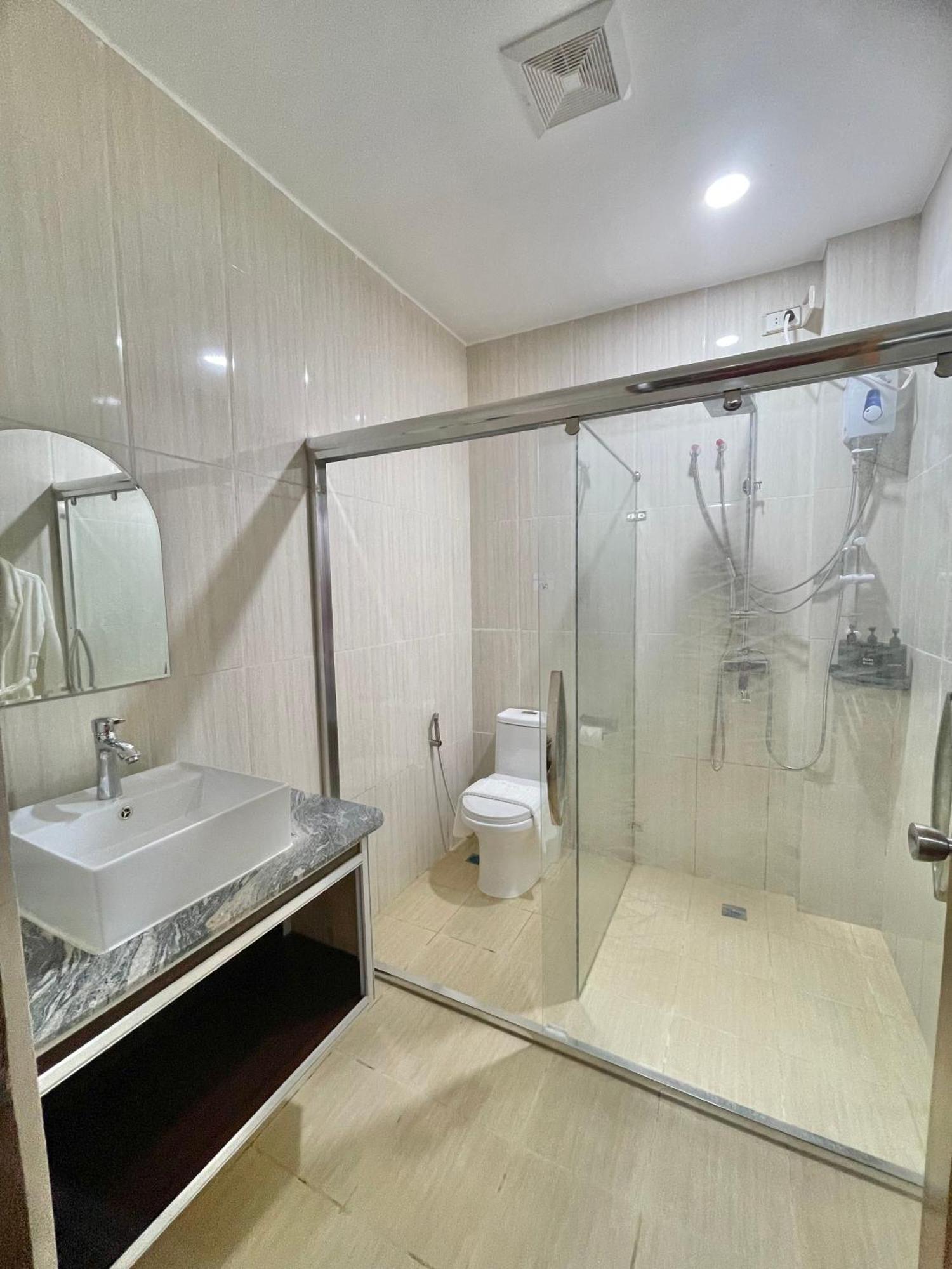 Panda Guest House Coron Exterior photo
